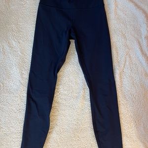 Navy blue Wonder Under Size 6 Lulu Lemon leggings
